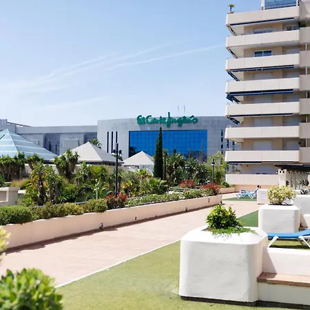 Banus - Newly Renovated Premium 2br-2ba - Steps To The & El Corte Ing Luxury Shoop - Balcony With Pool Views - Prime Puerto Banus Location - Ideal For Families - Marina Banus Iv Complex *