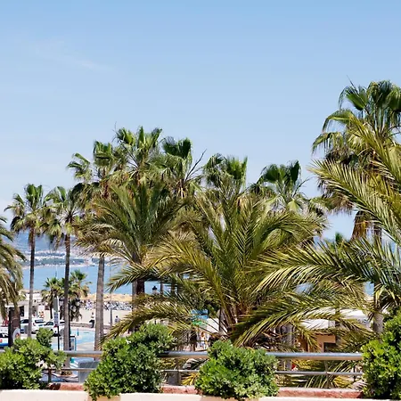 Banus - Newly Renovated Premium 2br-2ba - Steps To The & El Corte Ing Luxury Shoop - Balcony With Pool Views - Prime Puerto Banus Location - Ideal For Families - Marina Banus Iv Complex Marbella