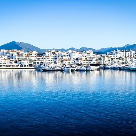 Banus - Newly Renovated Premium 2br-2ba - Steps To The & El Corte Ing Luxury Shoop - Balcony With Pool Views - Prime Puerto Banus Location - Ideal For Families - Marina Banus Iv Complex Apartmán